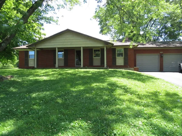 $275,000 | 11261 State Road 46, Columbus, IN 47203