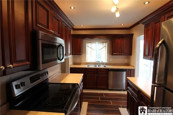 $125,000 | 19 Lovall Avenue, Jamestown, NY 14701