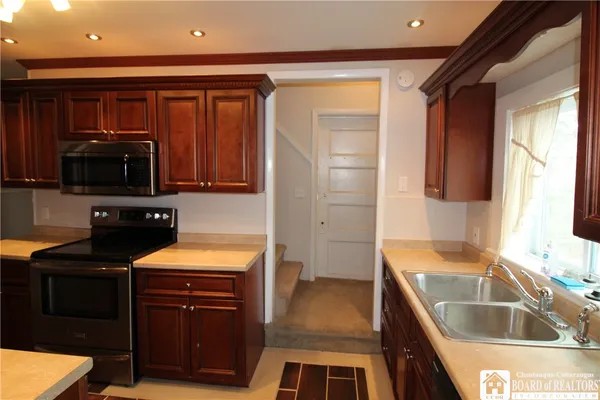 $125,000 | 19 Lovall Avenue, Jamestown, NY 14701