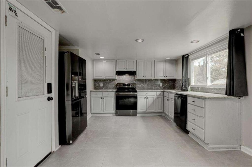 6580 Bellburn Road South Fulton, GA 30349 - Photo 13 of 34