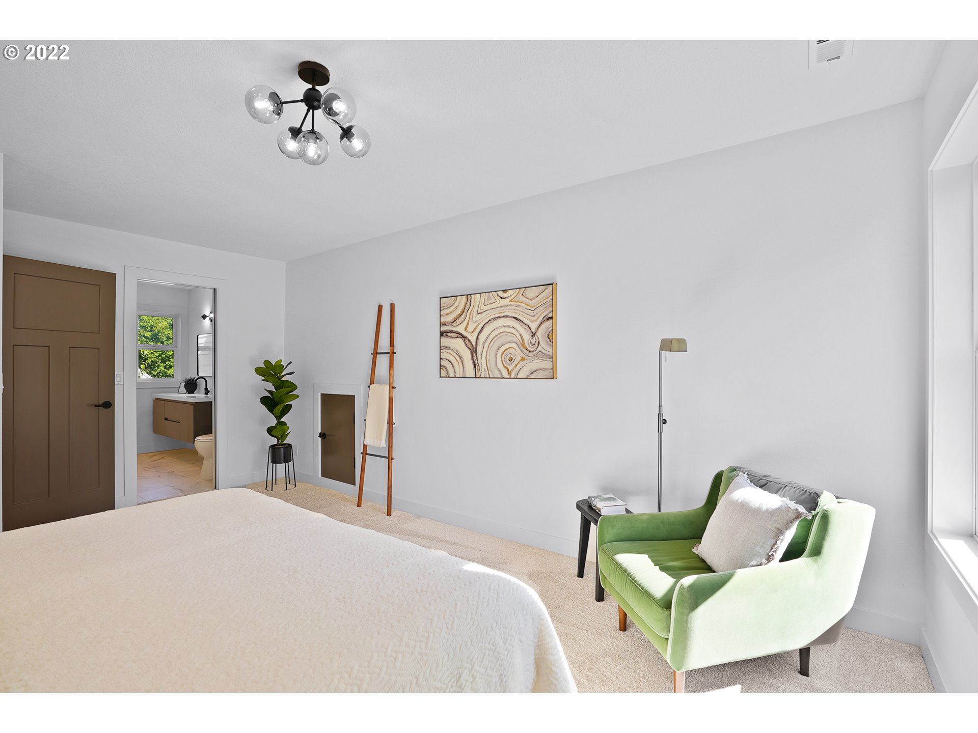 3814 Southwest Pendleton Street Portland, OR 97221 - Photo 23 of 32 Gallery Image 23