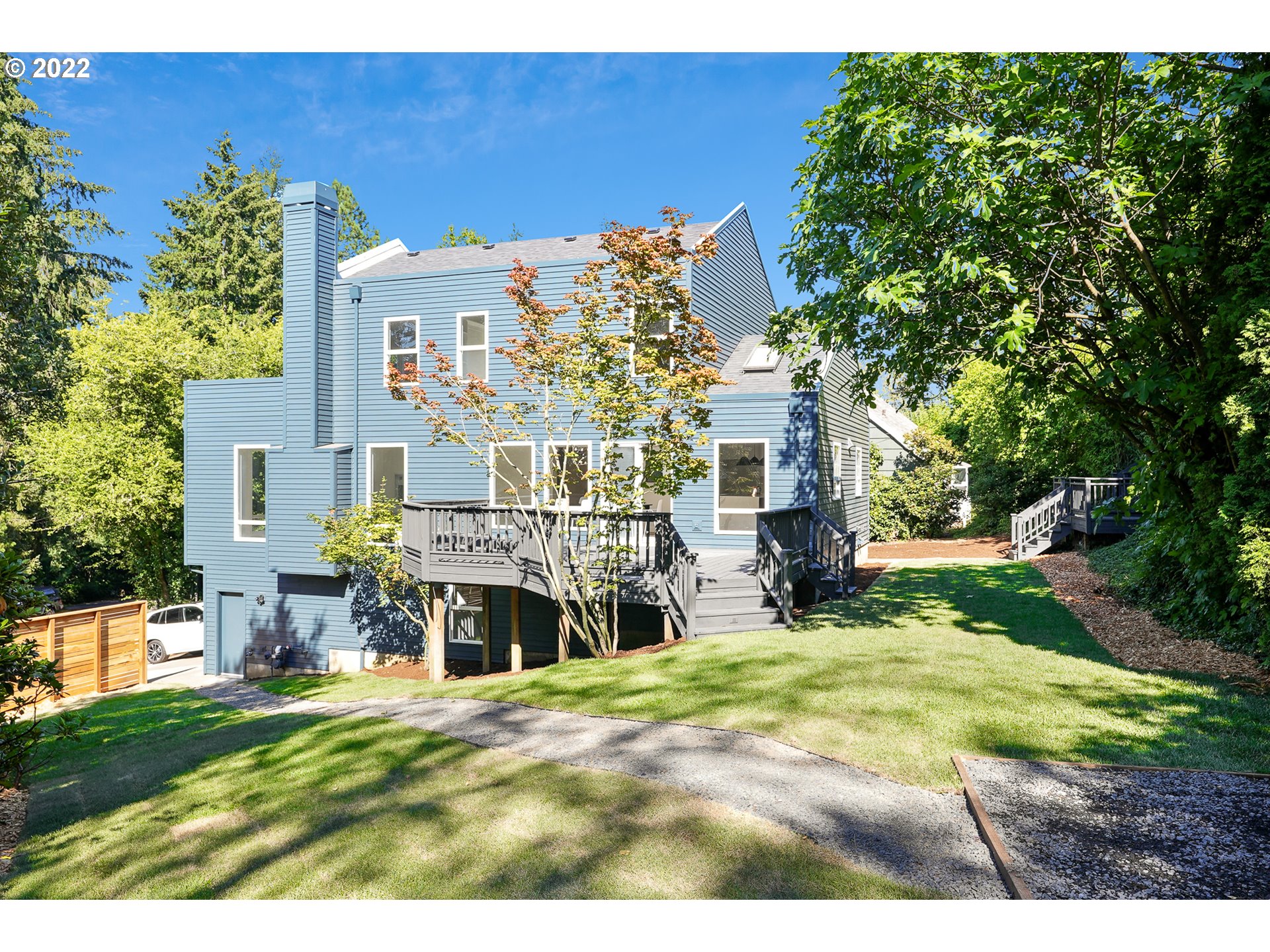 3814 Southwest Pendleton Street Portland, OR 97221 - Photo 30 of 32 Gallery Image 30
