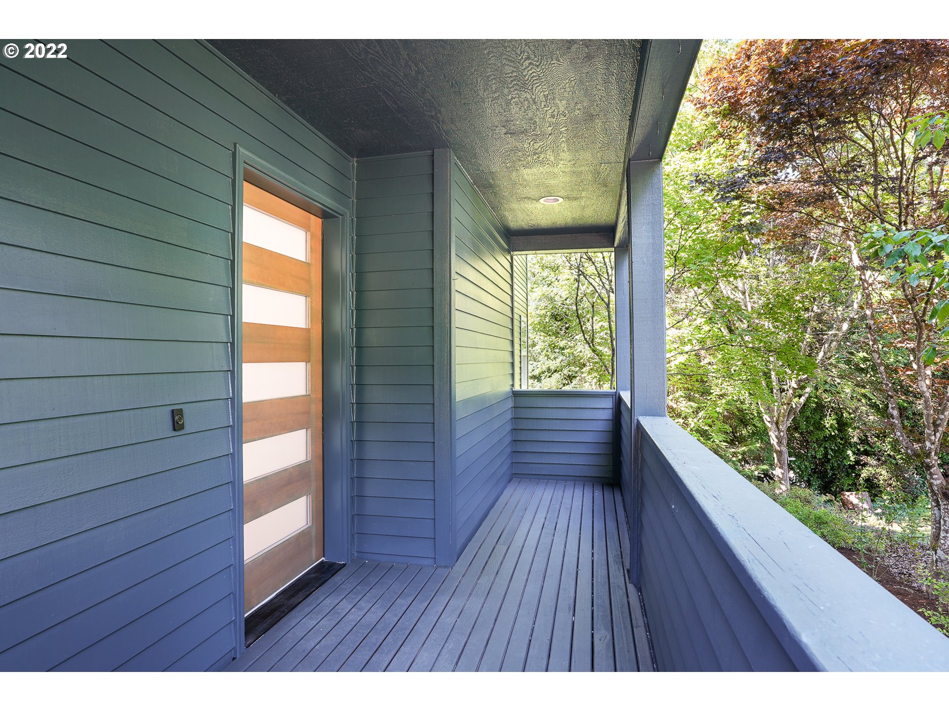 3814 Southwest Pendleton Street Portland, OR 97221 - Photo 3 of 32 Gallery Image 3