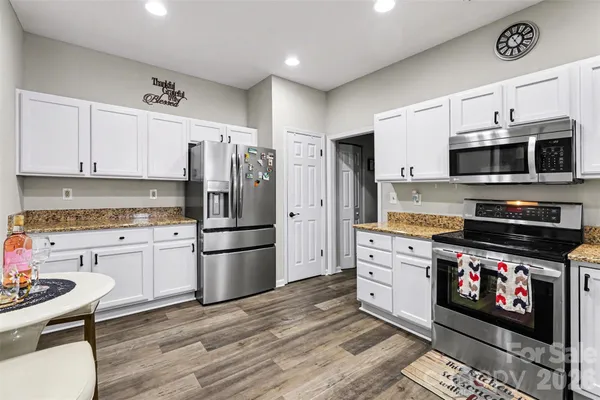 $289,000 | 8057 Sultana Circle, Charlotte, NC 28227