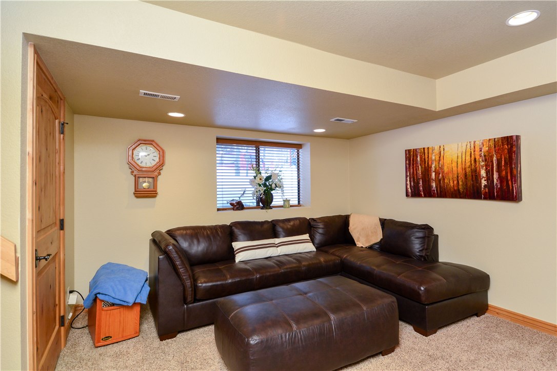 131 Powder Ridge Drive Breckenridge, CO 80424 - Photo 16 of 25 Gallery Image 16