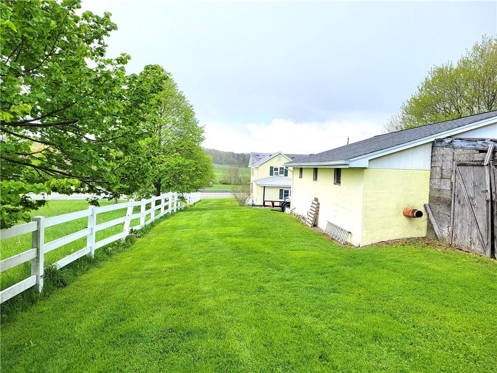 125 Three Mile Hill Road Acme, PA 15610 - Photo 16 of 17