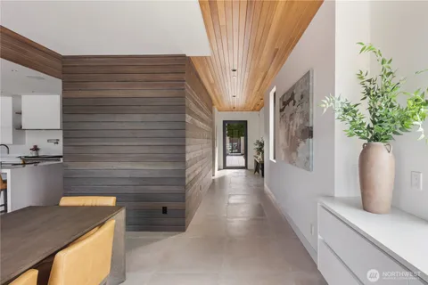 $11,700,000 | 9810 Southeast Shoreland Drive, Bellevue, WA 98004