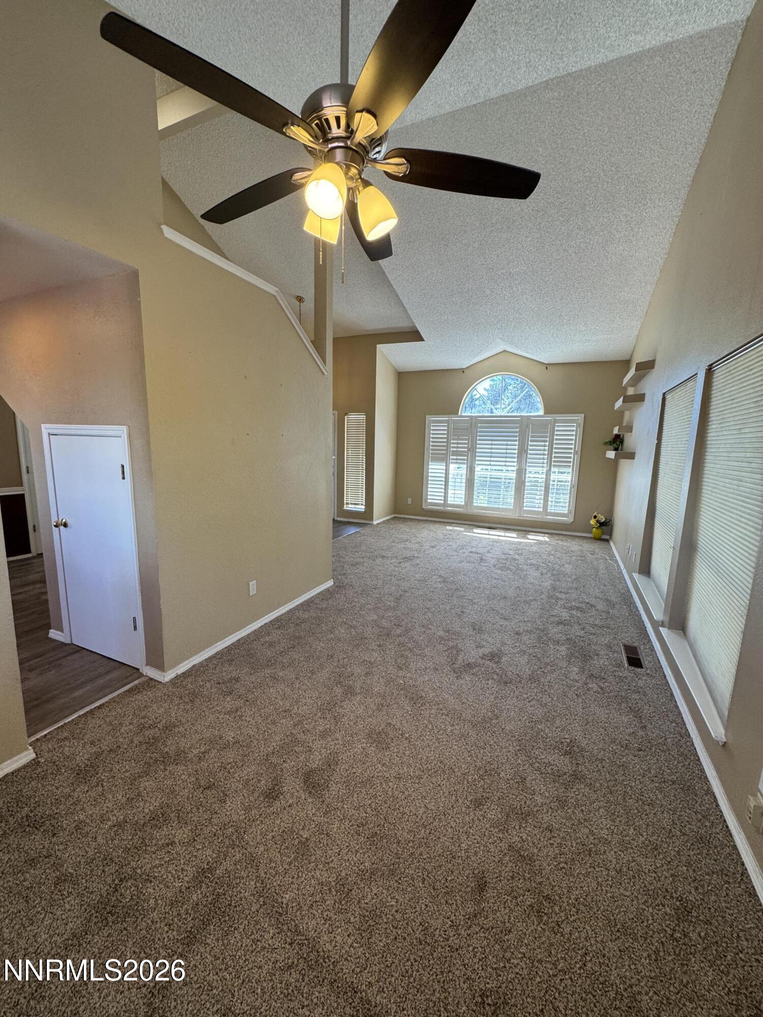 998 Edgecliff Drive Reno, NV 89523 - Photo 7 of 36 IMG_7063