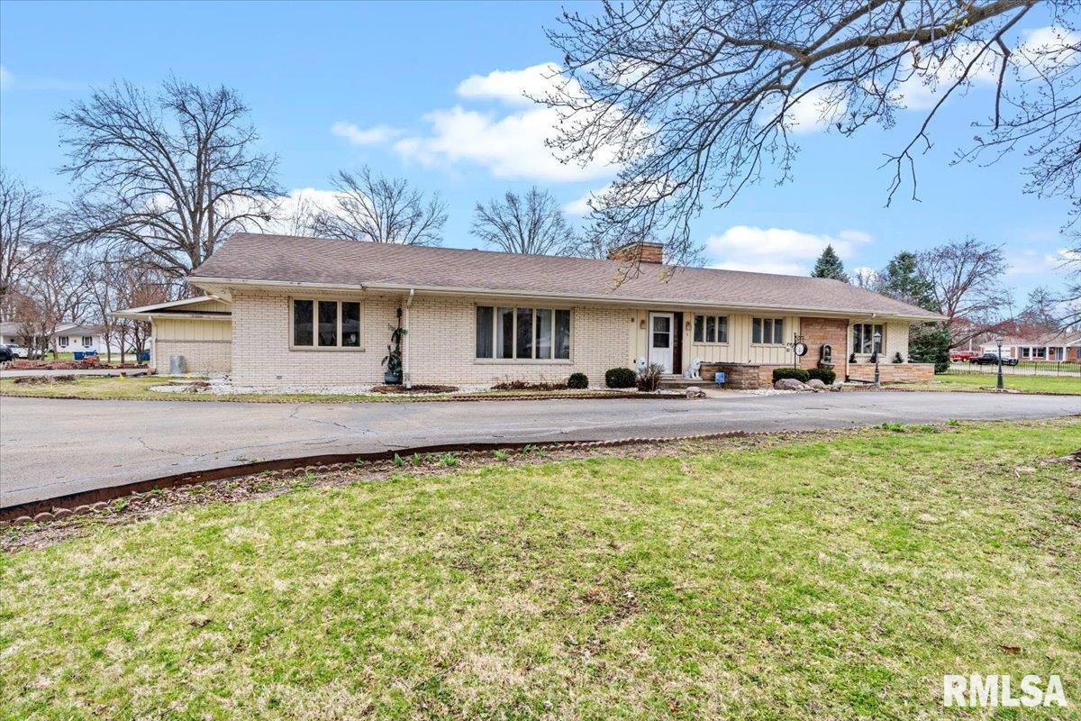 6 Columbine Lane Springfield, IL 62712 - Photo 3 of 47