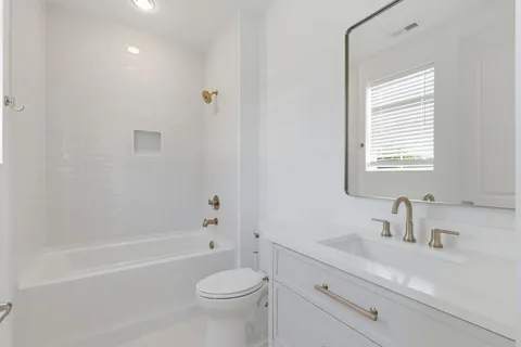 $960,000 | 5916 B Maxon Avenue, Nashville, TN 37209