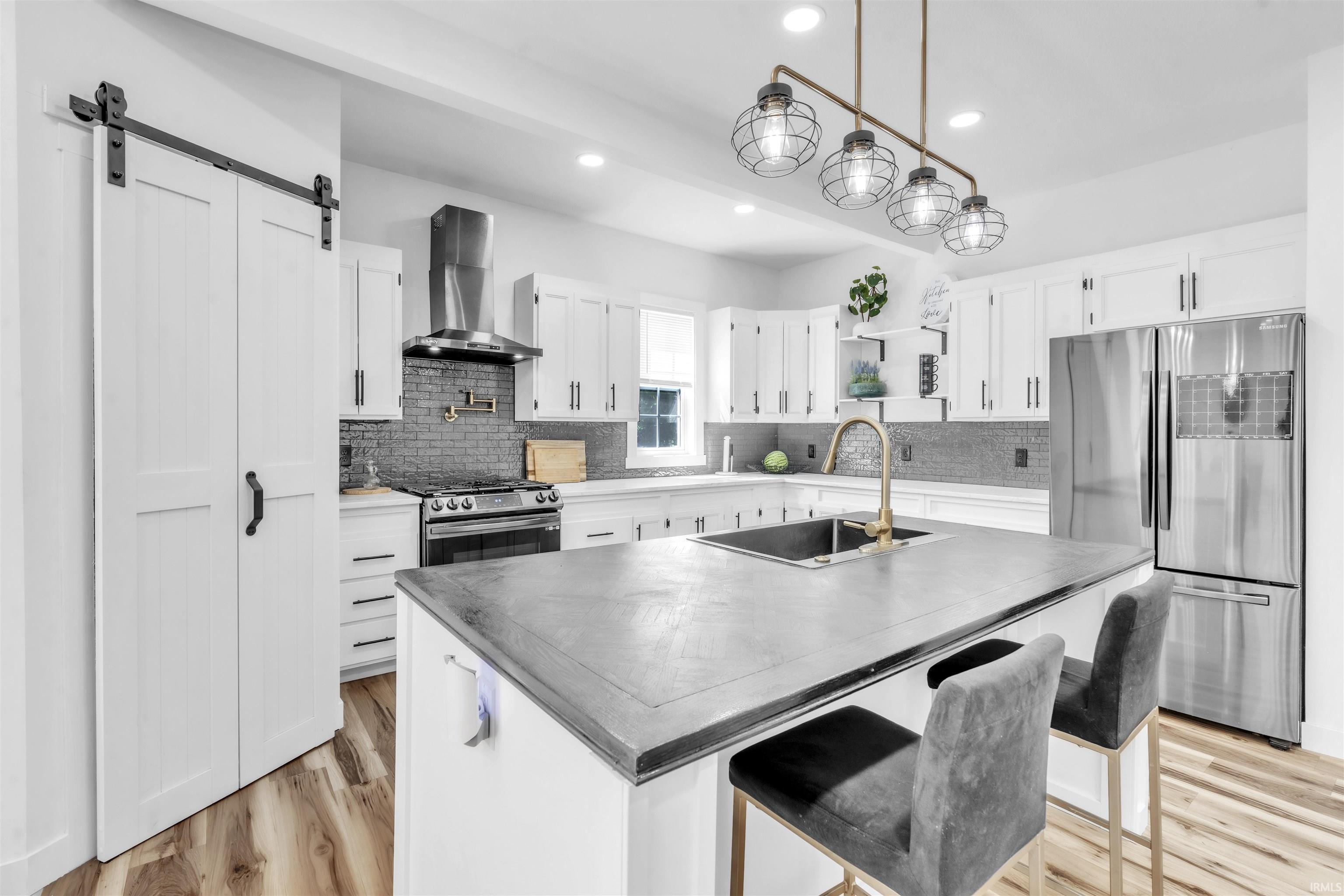 808 Johnson Street Ligonier, IN 46767 - Photo 14 of 34