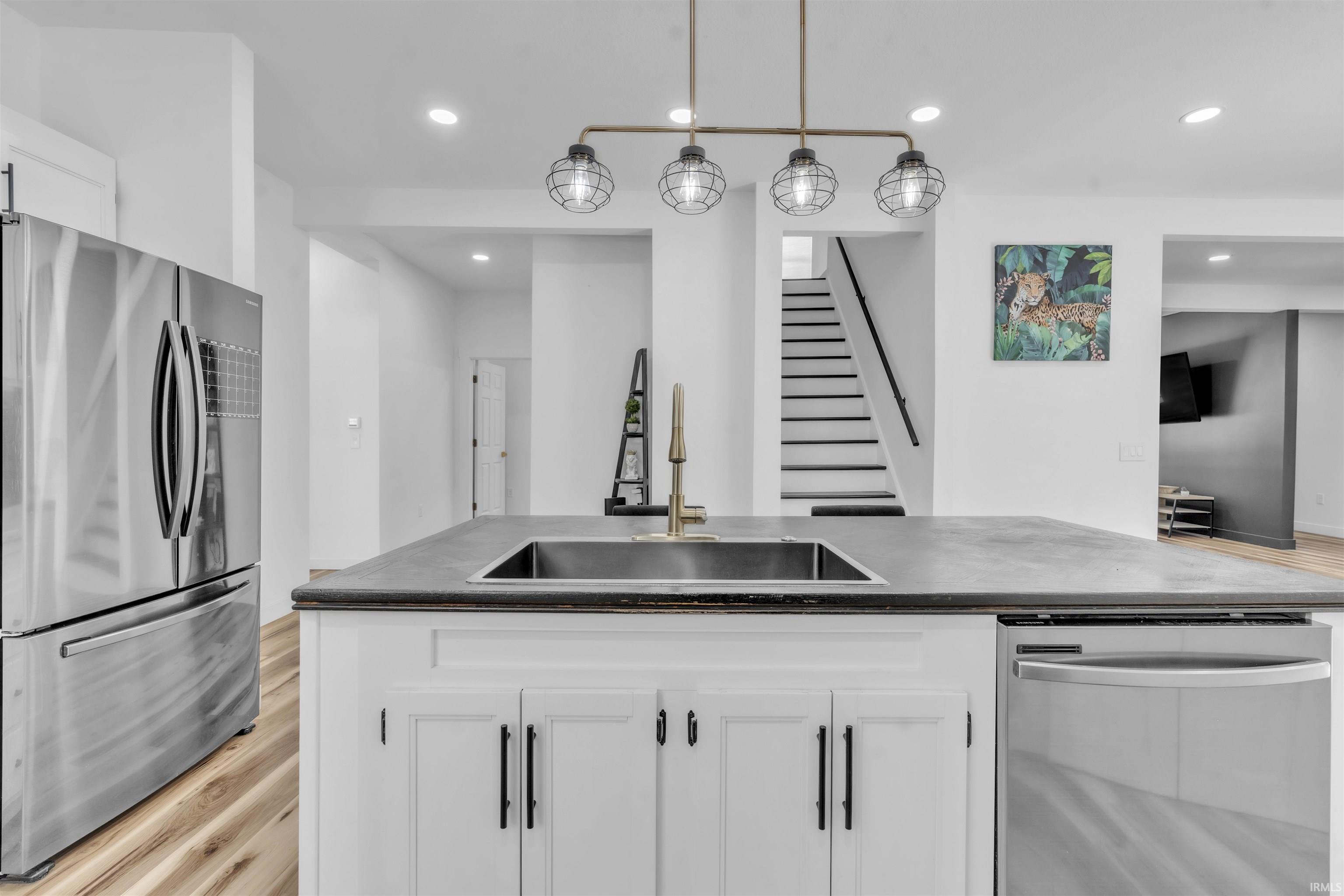 808 Johnson Street Ligonier, IN 46767 - Photo 22 of 34