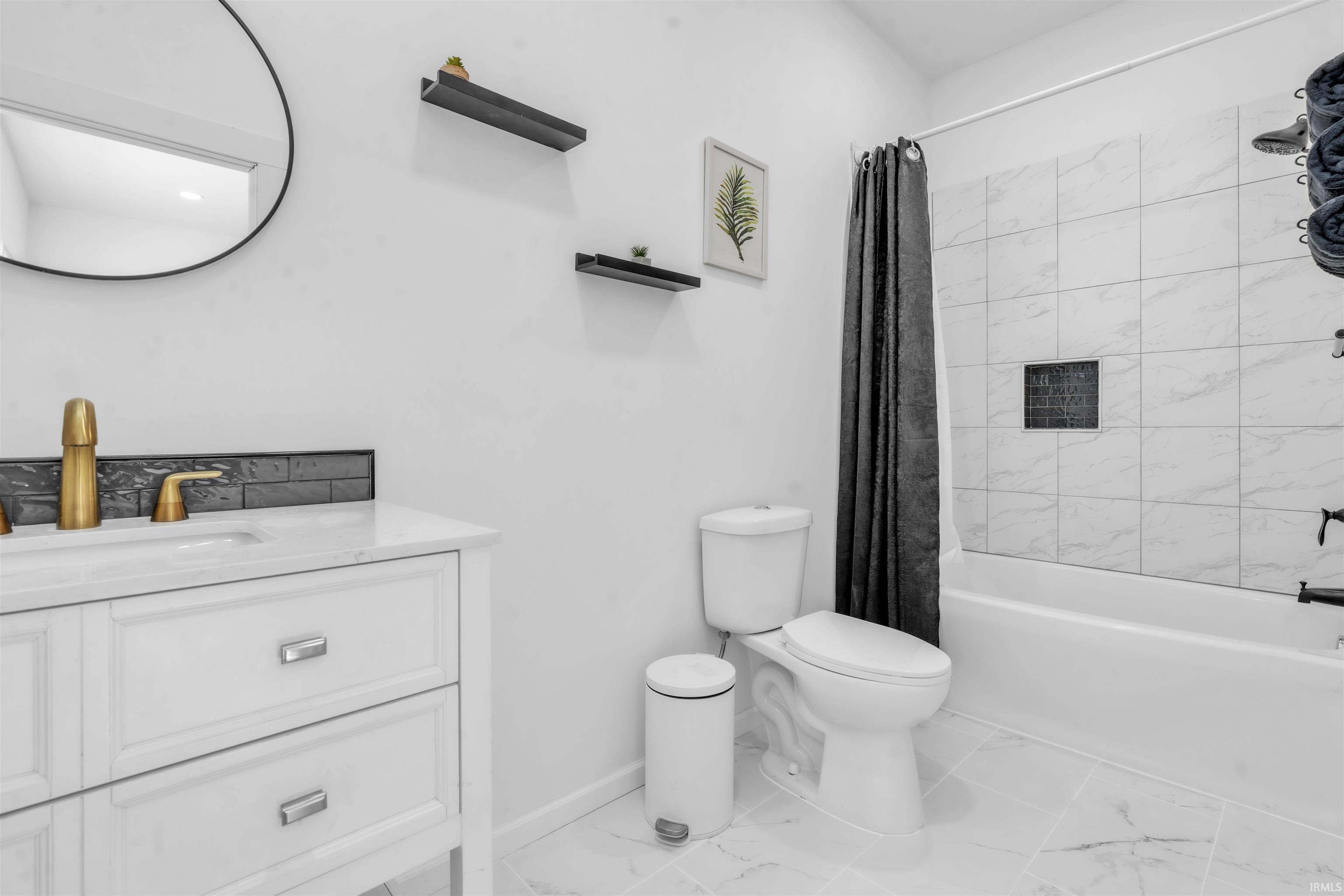 808 Johnson Street Ligonier, IN 46767 - Photo 26 of 34