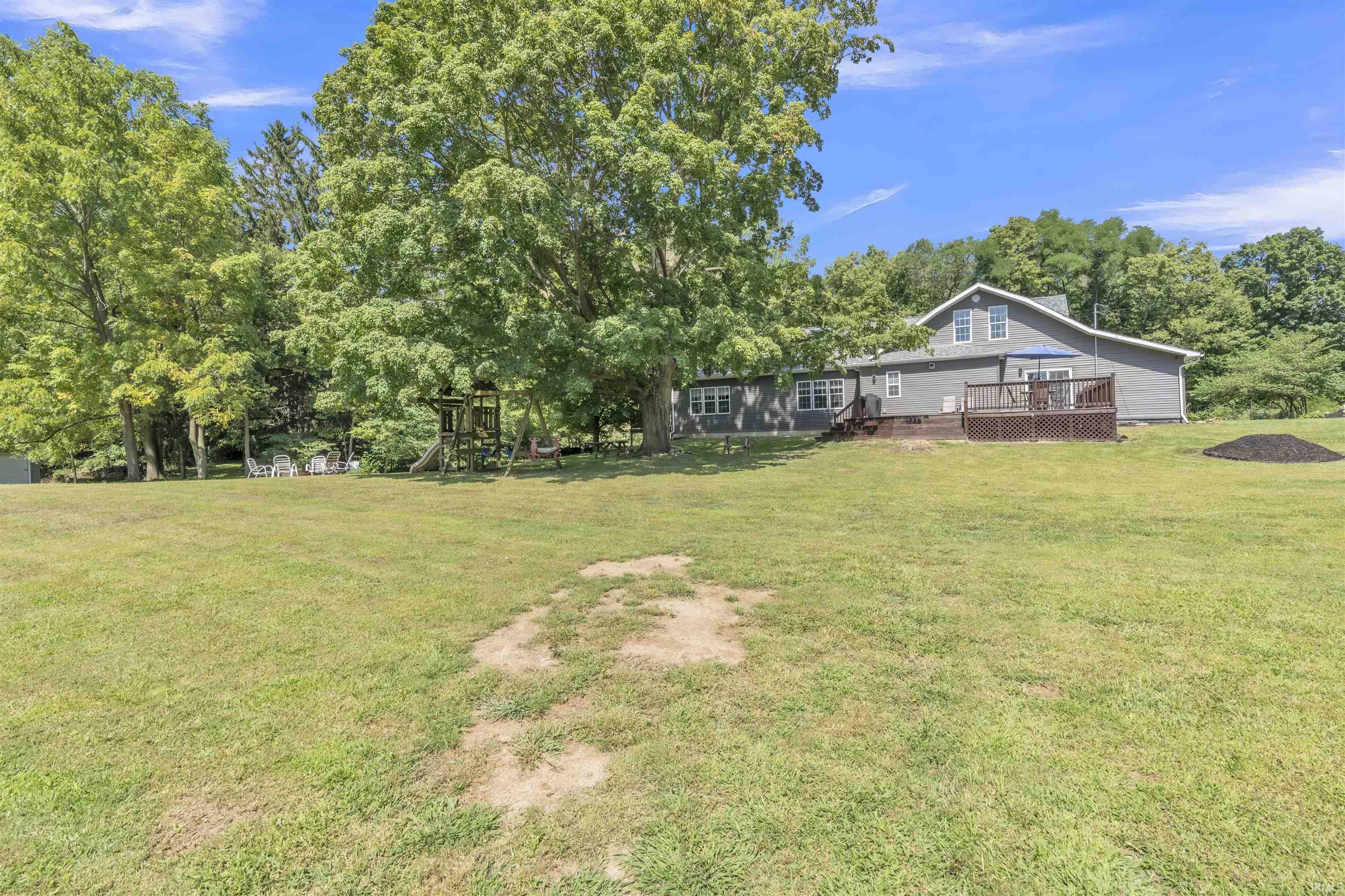 808 Johnson Street Ligonier, IN 46767 - Photo 7 of 34