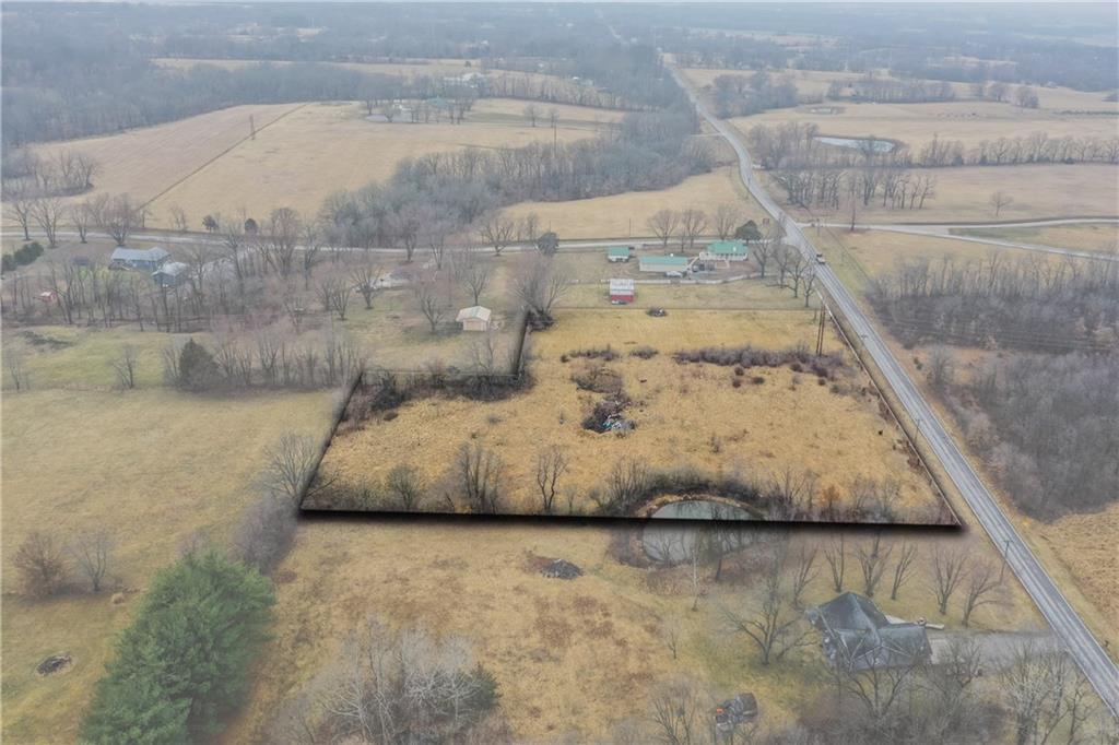 21421 Jesse James Farm Road Kearney, MO 64060 - Photo 10 of 11
