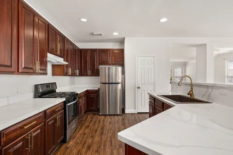 $419,000 | 2406 Gable Hollow Lane, Katy, TX 77450