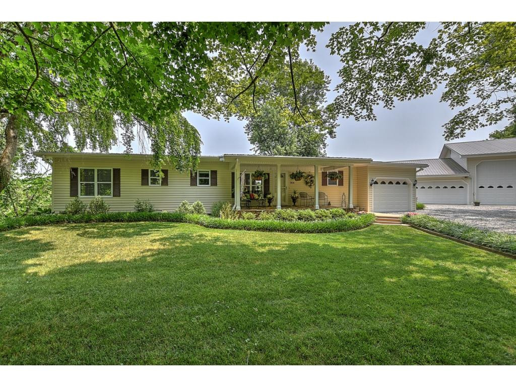 304 Lester Road Blountville, TN 37617 - Photo 1 of 35 Photo 1