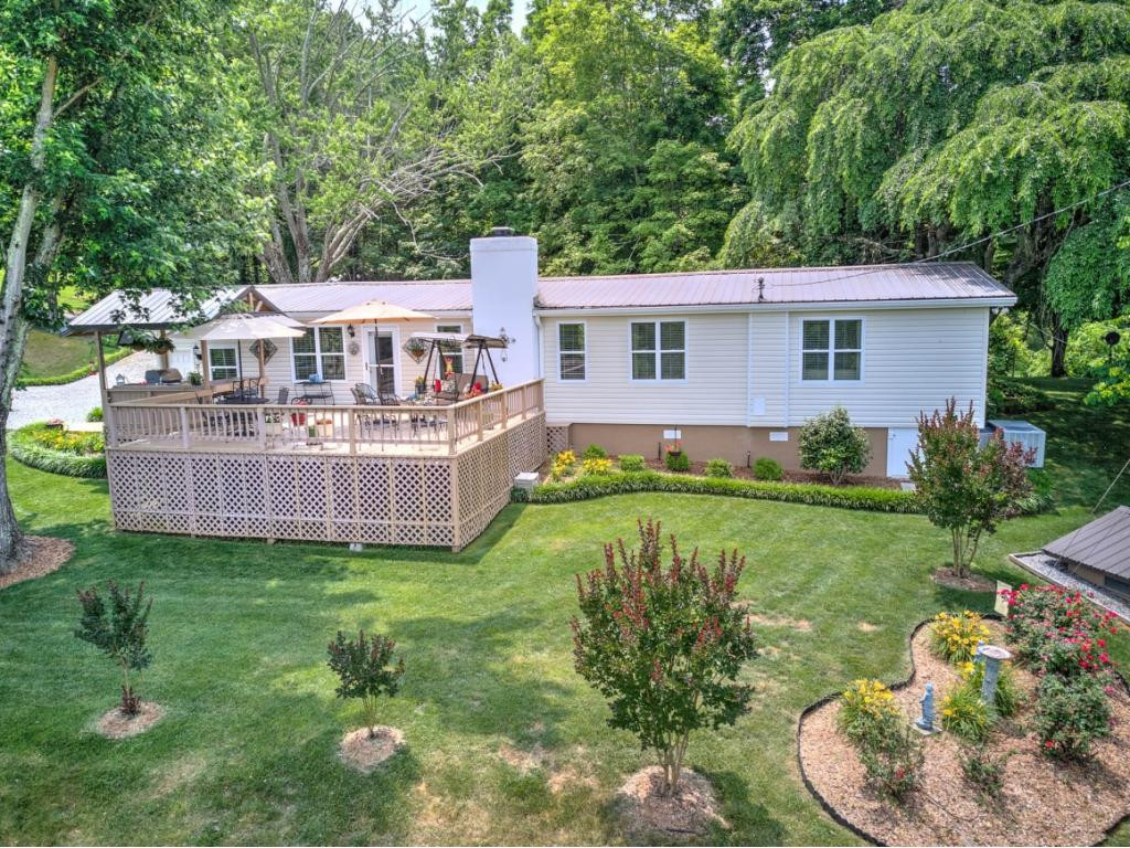 304 Lester Road Blountville, TN 37617 - Photo 32 of 35 Photo 32