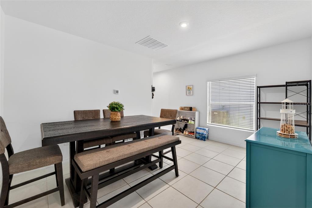 6239 Springmont Loop Palmetto, FL 34221 - Photo 11 of 67