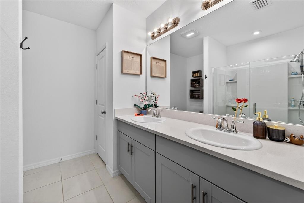 6239 Springmont Loop Palmetto, FL 34221 - Photo 39 of 67