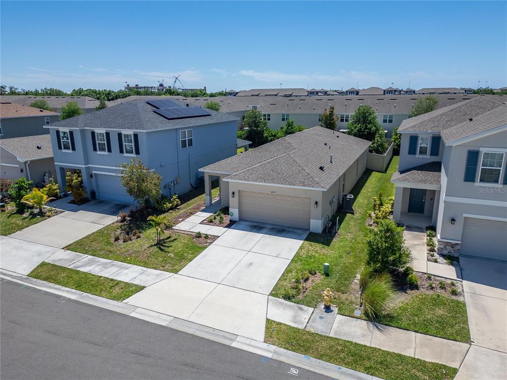 6239 Springmont Loop Palmetto, FL 34221 - Photo 5 of 67