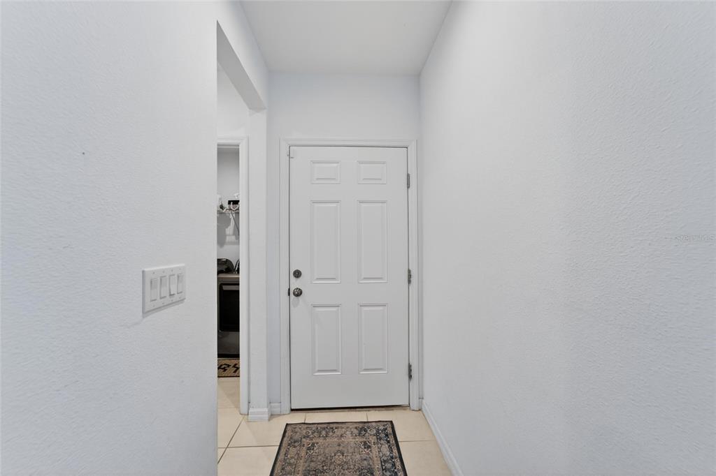 6239 Springmont Loop Palmetto, FL 34221 - Photo 7 of 67