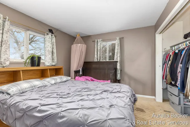 $259,900 | 225 11 Mile Road Northwest, Sparta, MI 49345