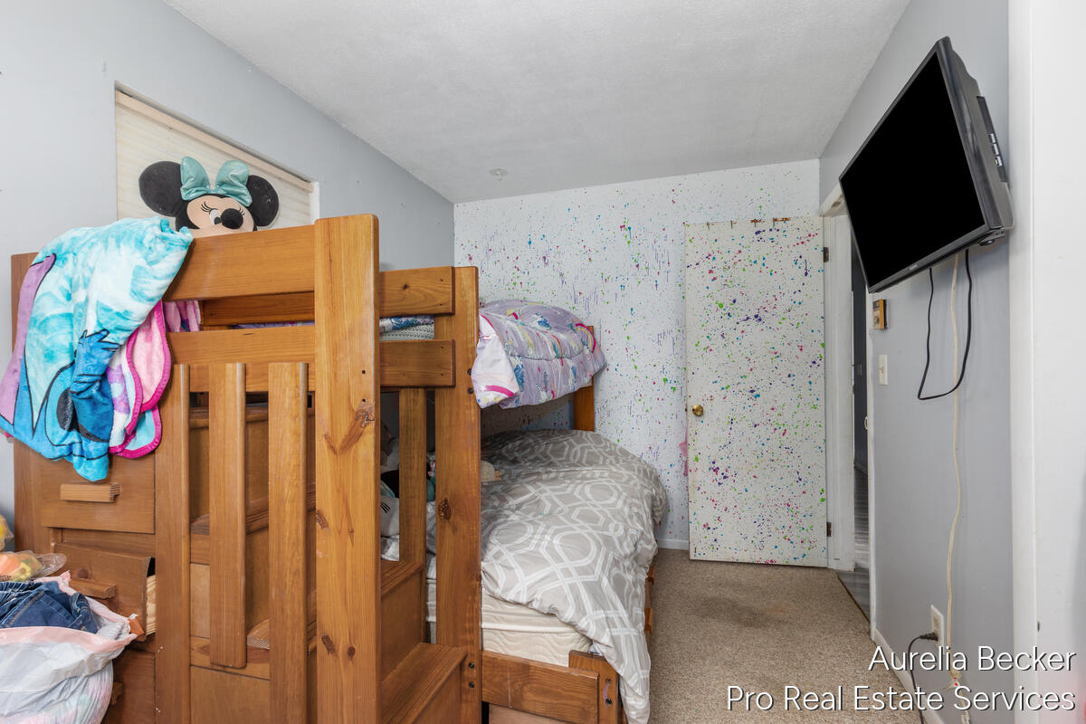 225 11 Mile Road Northwest Sparta, MI 49345 - Photo 17 of 30 225-11th-Mile_016