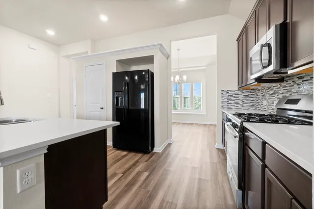 $297,499 | 199 Racetrack Lane, Montgomery, TX 77356