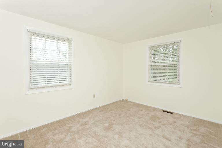412 Haverhill Road Joppa, MD 21085 - Photo 13 of 20 an empty room with a window