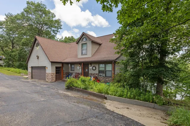 $699,000 | W10212 County Rd C, Wautoma, WI 54982