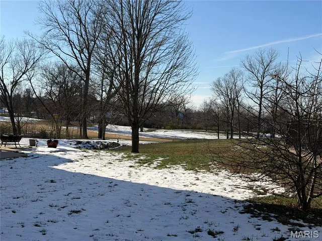 $425,000 | 2845 Fairway Drive, Belleville, IL 62220