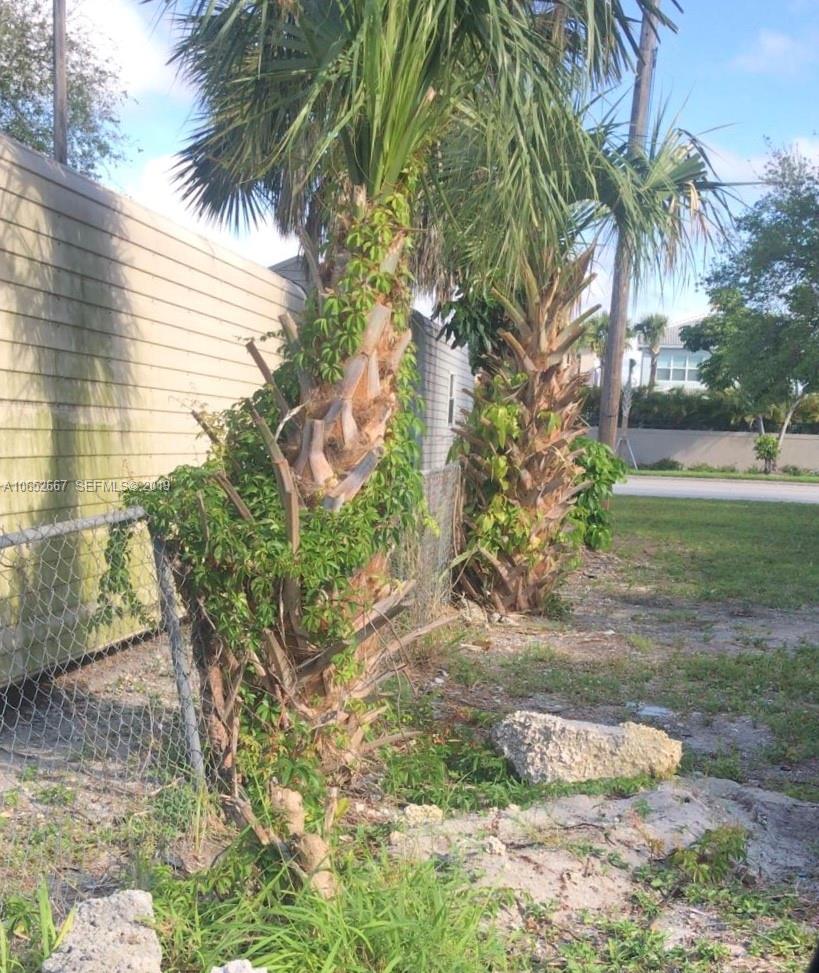 4424 Pembroke Road West Park, FL 33021 - Photo 3 of 3 Gallery Image 3