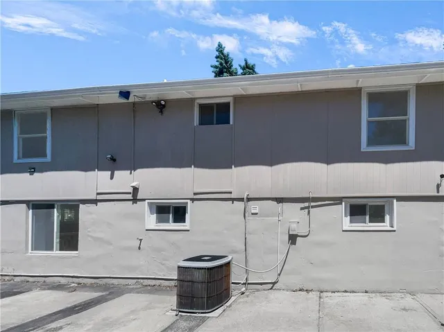 $243,000 | 2939 Jewett Street, Kansas City, MO 64117