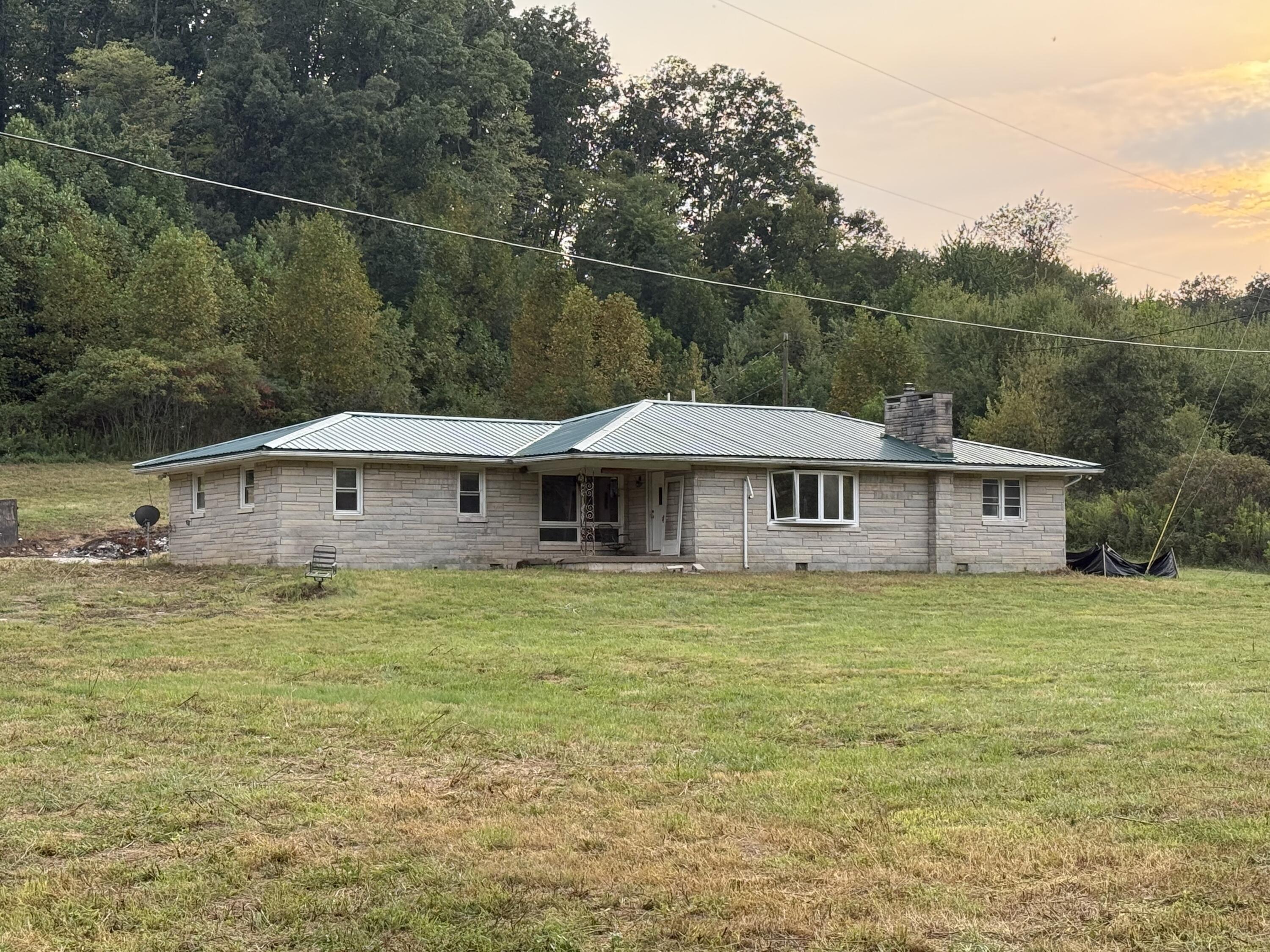 775 Reffitt Road Jeffersonville, KY 40337 - Photo 6 of 12 775 Reffitt Road, Jeffersonville, KY