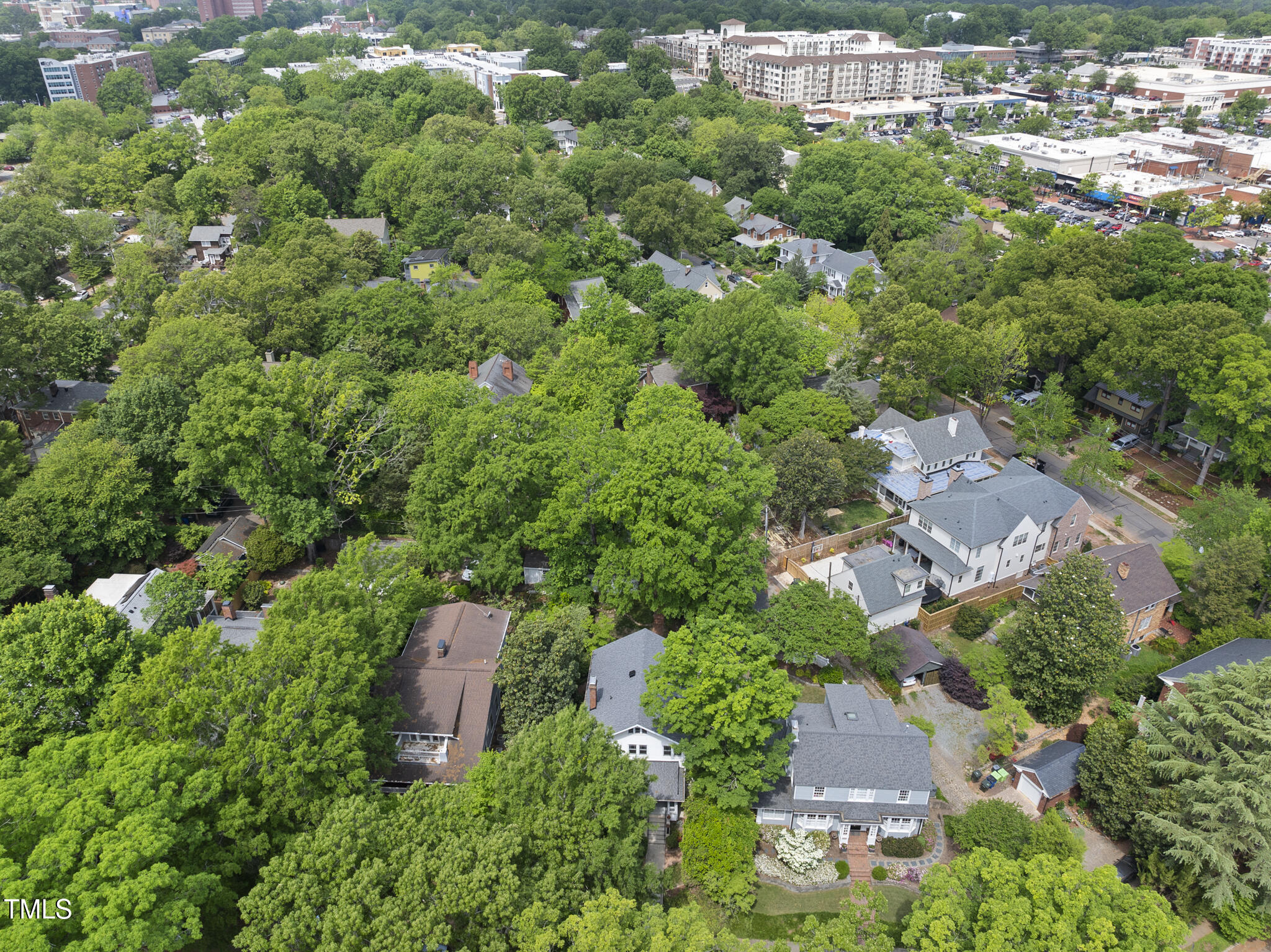 223 Hawthorne Road Raleigh, NC 27605 - Photo 42 of 47 DJI_20250425114651_0033_D