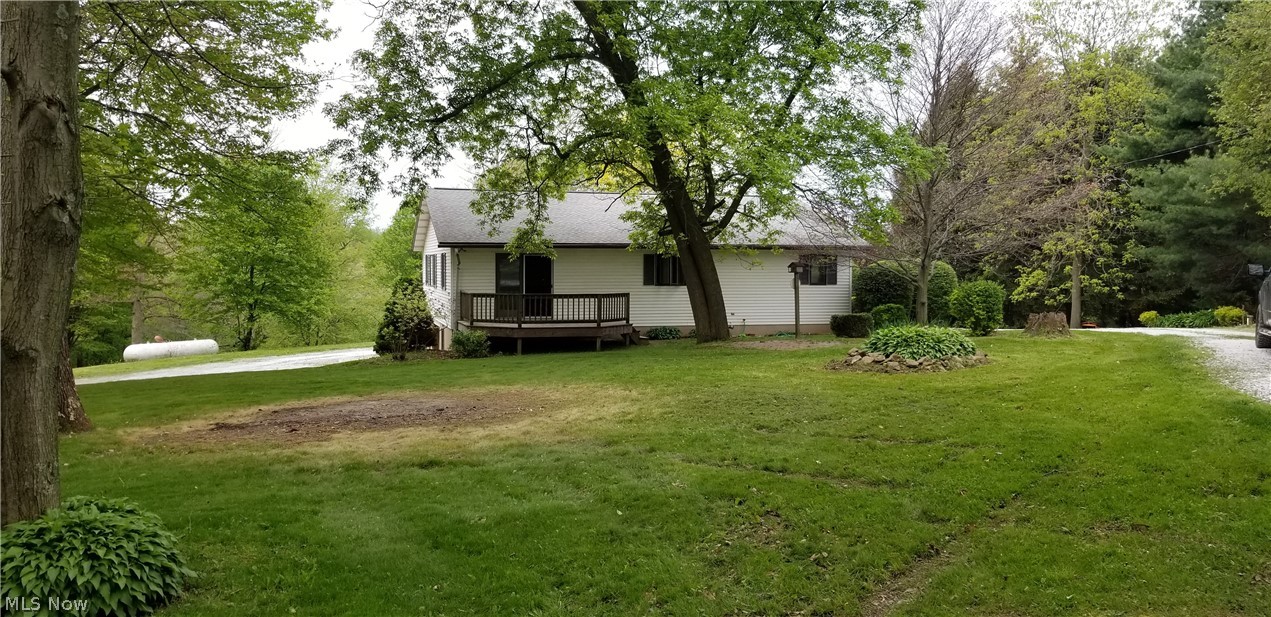 25227 Ridge Road East Rochester, OH 44625 - Photo 5 of 35 Gallery Image 5