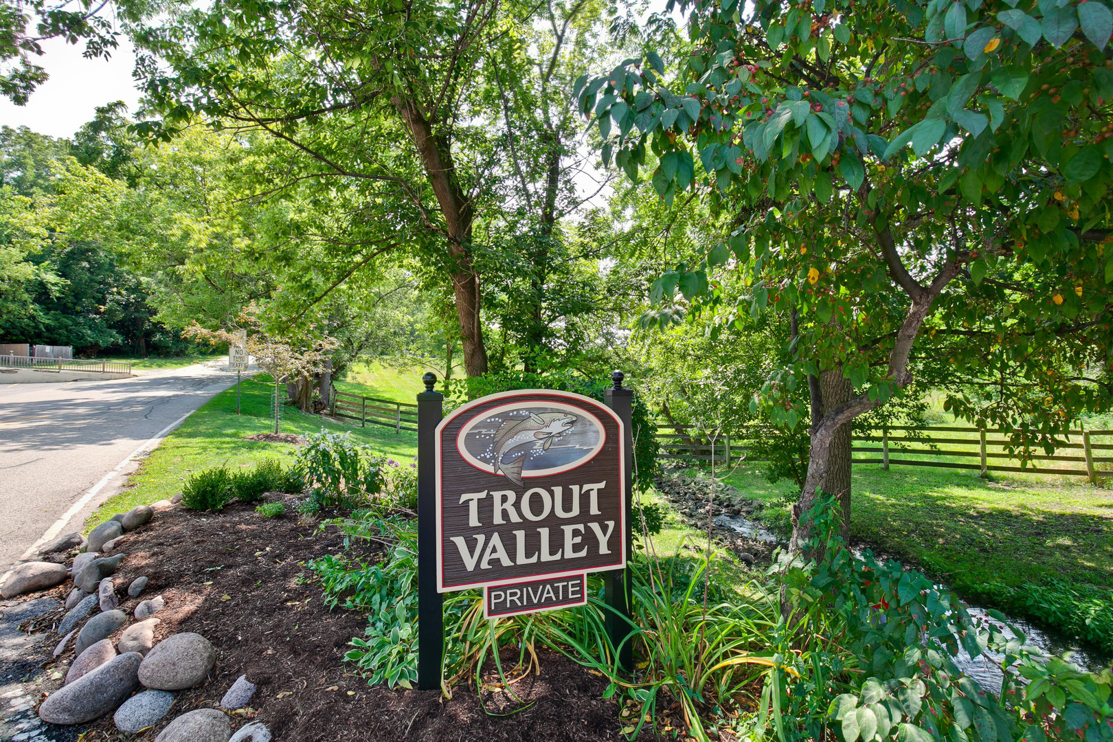 137 Big Oaks Road Trout Valley, IL 60013 - Photo 28 of 33