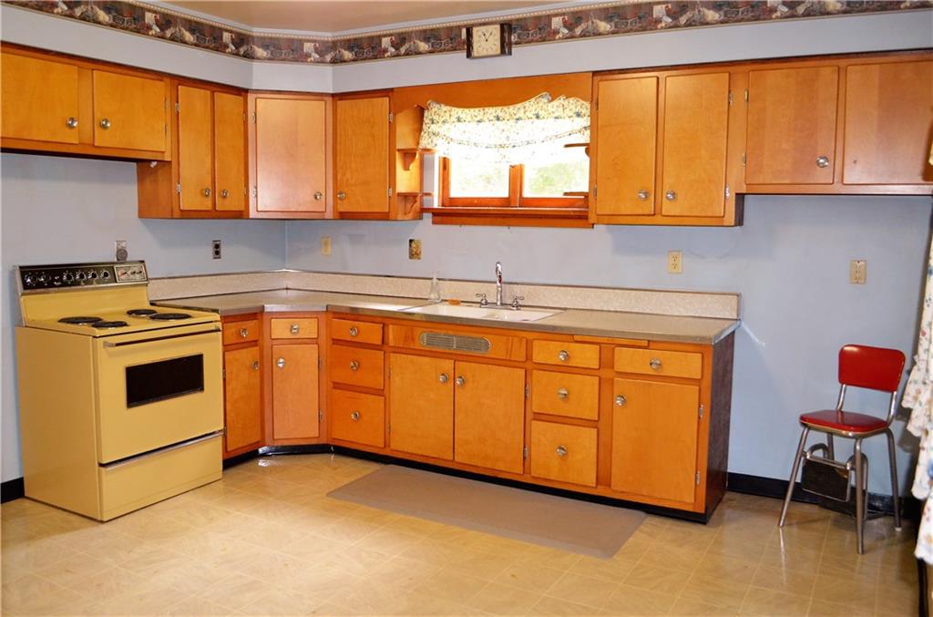 126 Community Park Road Freeport, PA 16229 - Photo 11 of 25 Gallery Image 11