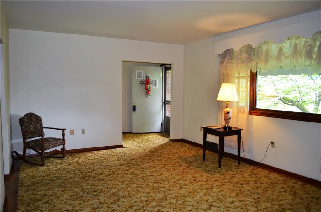 126 Community Park Road Freeport, PA 16229 - Photo 8 of 25 Gallery Image 8