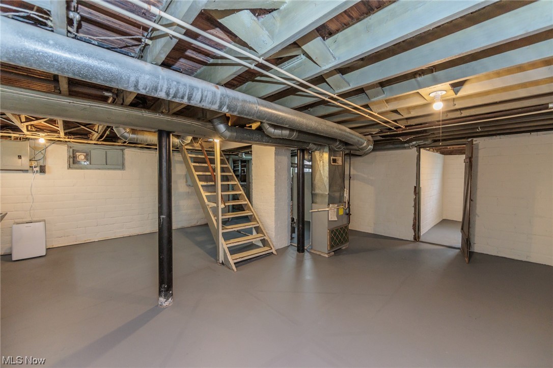 3457 Berea Road Cleveland, OH 44111 - Photo 33 of 35 Gallery Image 33