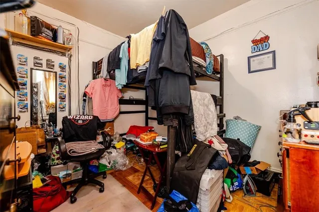 $125,000 | 950 Hoe Avenue, Unit 4C | Foxhurst