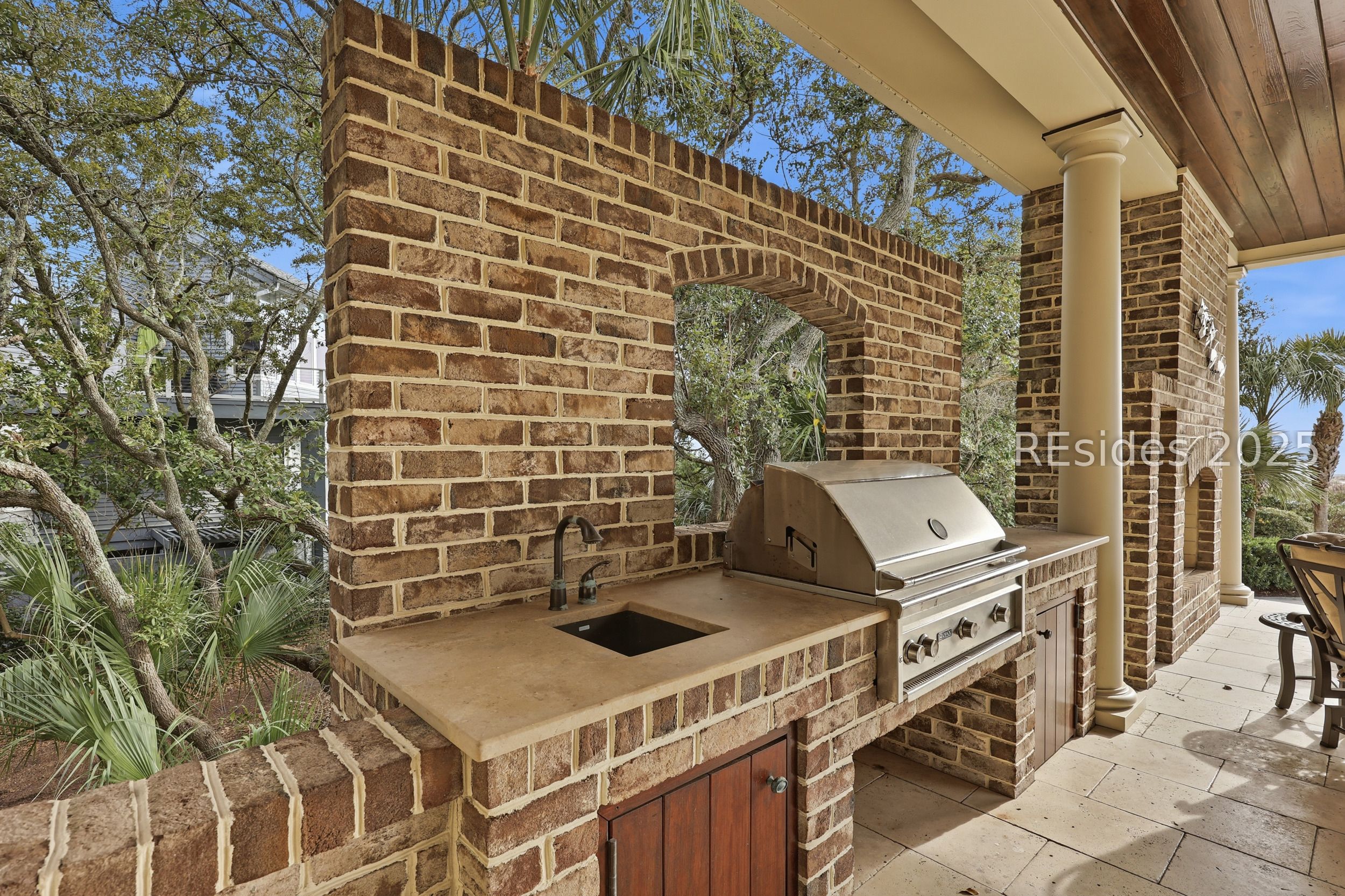 16 Planters Row Hilton Head Island, SC 29928 - Photo 22 of 100