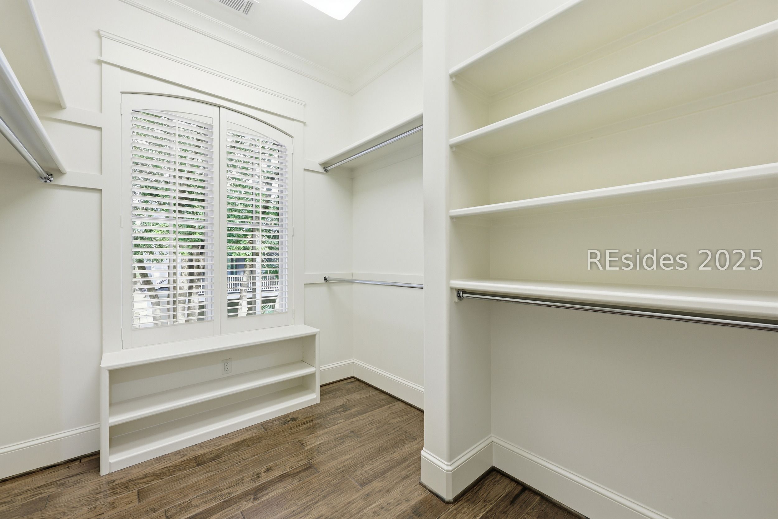 16 Planters Row Hilton Head Island, SC 29928 - Photo 47 of 100 His & Hers Closet (2)