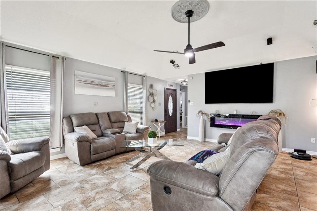 1417 Hickory Street Slidell, LA 70460 - Photo 2 of 12