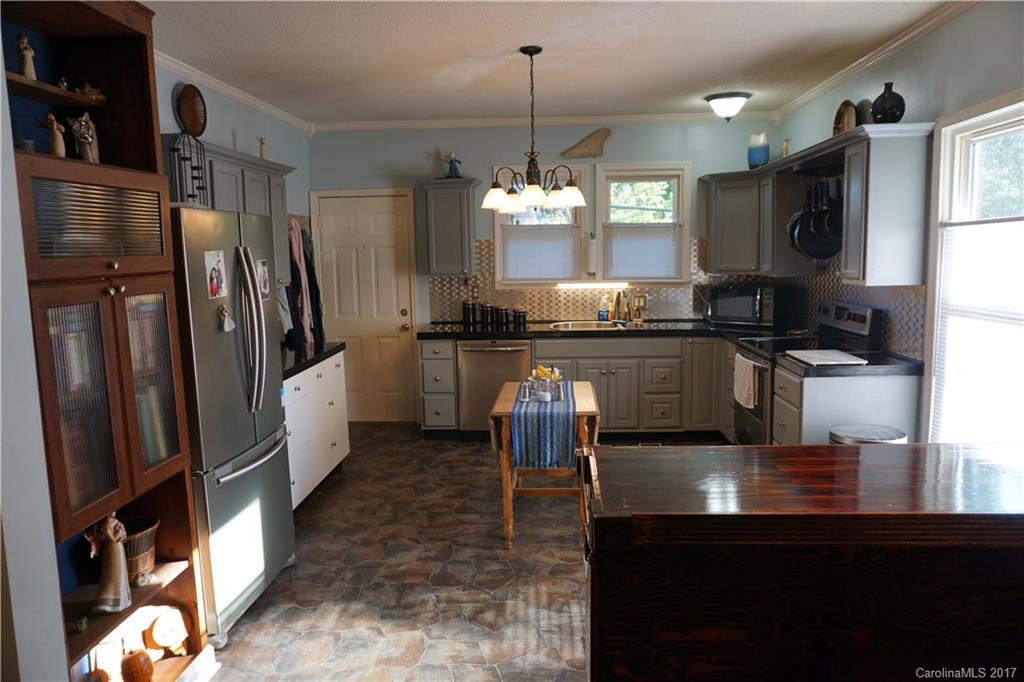 917 Lincolnton Road Salisbury, NC 28144 - Photo 7 of 18