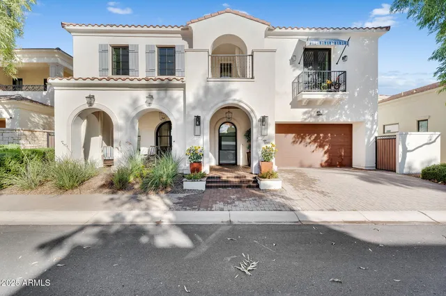 $20,000 | 3507 North 39th Place, Phoenix, AZ 85018