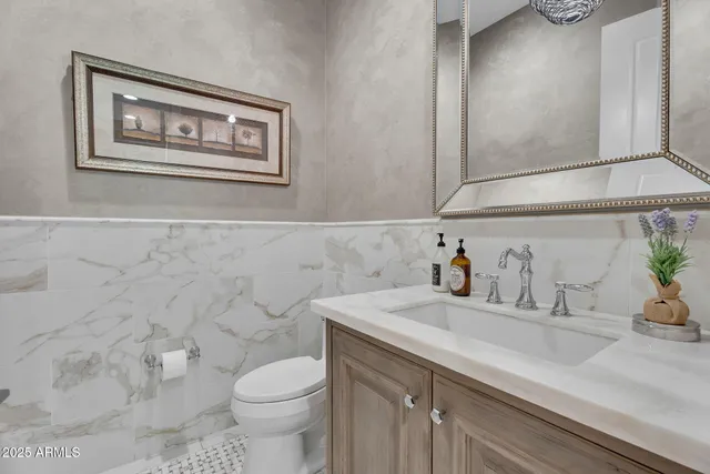 $20,000 | 3507 North 39th Place, Phoenix, AZ 85018