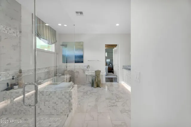 $20,000 | 3507 North 39th Place, Phoenix, AZ 85018