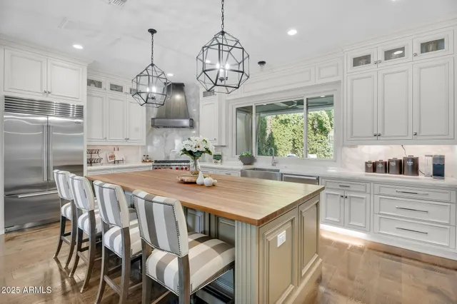 $20,000 | 3507 North 39th Place, Phoenix, AZ 85018